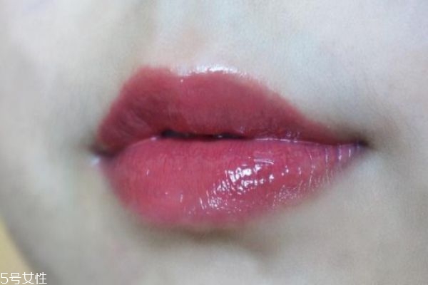 mac棒棒糖唇釉哪個好看 mac棒棒糖唇釉黃皮日常色號 mac棒棒糖唇釉哪個好看 mac棒棒糖唇釉黃皮日常色號