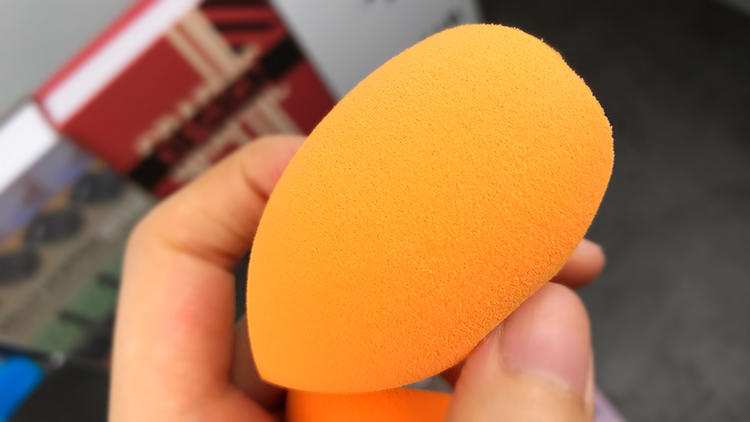 rt美妝蛋新版和舊版的區(qū)別 rt美妝蛋3個版本對比圖 rt美妝蛋新版和舊版的區(qū)別 rt美妝蛋3個版本對比圖