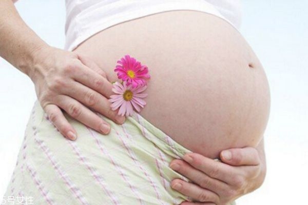 剖腹產(chǎn)是全麻還是半麻 剖腹產(chǎn)打麻醉藥后遺癥 剖腹產(chǎn)是全麻還是半麻 剖腹產(chǎn)打麻醉藥后遺癥