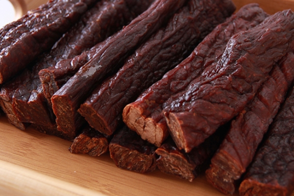 牛肉干密封能保存多久 真空可以保存半年 牛肉干密封能保存多久 真空可以保存半年