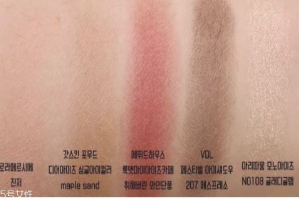 單眼皮小內(nèi)雙怎么畫(huà)眼妝 單眼皮眼妝基礎(chǔ)畫(huà)法