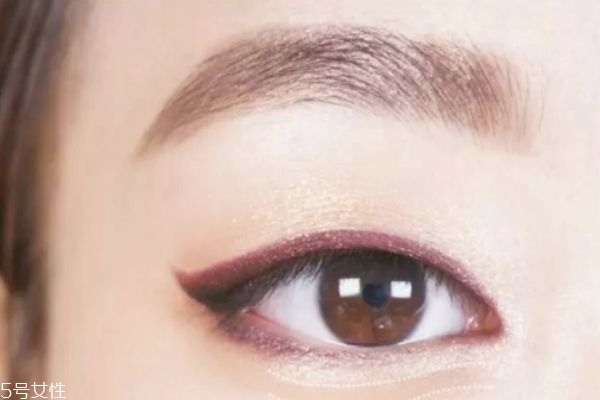 單眼皮小內(nèi)雙怎么畫(huà)眼妝 單眼皮眼妝基礎(chǔ)畫(huà)法