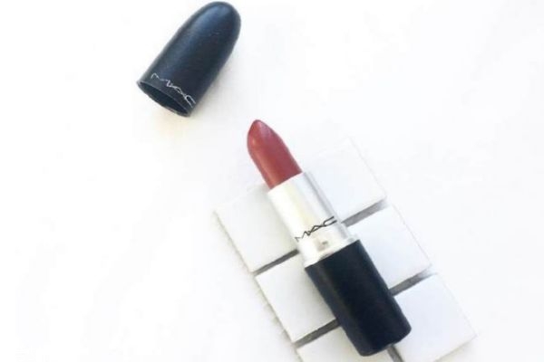 mac小辣椒口紅怎么樣 mac小辣椒口紅干不干 mac小辣椒口紅怎么樣 mac小辣椒口紅干不干