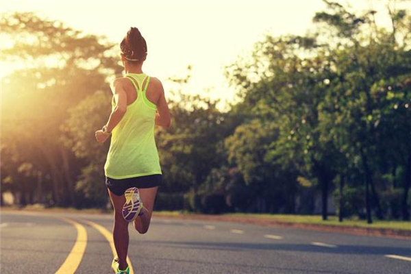 慢跑膝蓋疼怎么辦 要注意休息 慢跑膝蓋疼怎么辦 要注意休息