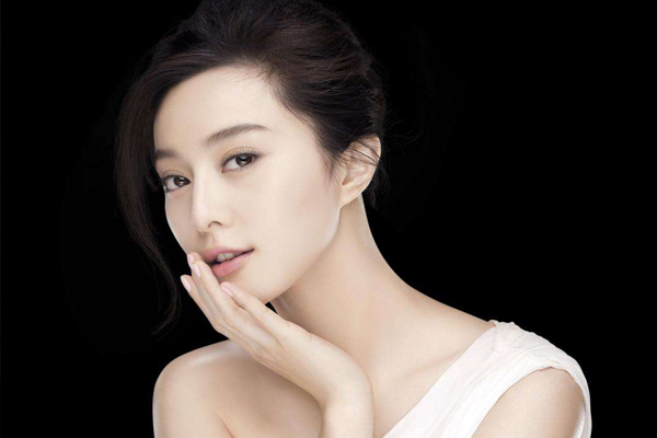 第一次染發(fā)染什么色 暖膚色避開冷色系 第一次染發(fā)染什么色 暖膚色避開冷色系