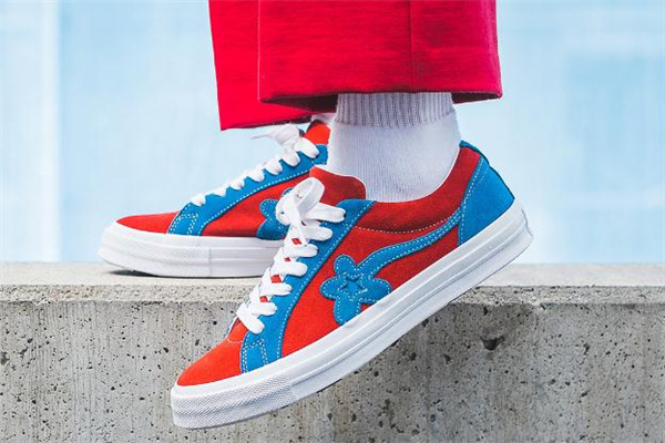 匡威小花聯(lián)名多少錢 人見人愛的爆款