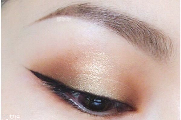 如何畫深邃眼妝 深邃眼妝畫法 如何畫深邃眼妝 深邃眼妝畫法