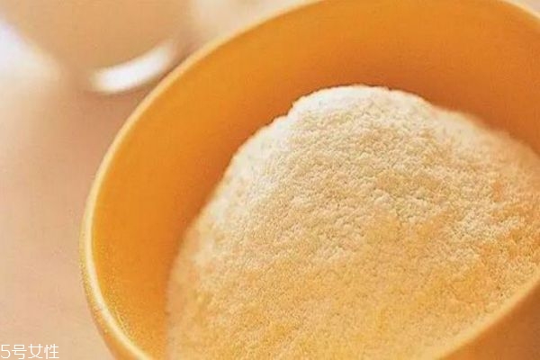 奶粉開(kāi)封后多久不能喝 判斷奶粉的變質(zhì) 奶粉開(kāi)封后多久不能喝 判斷奶粉的變質(zhì)