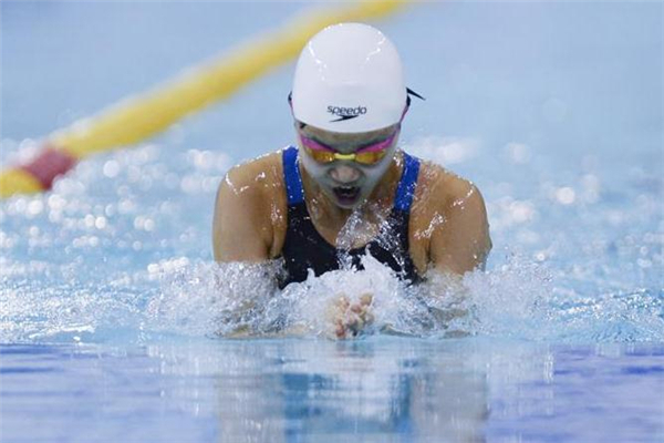 蛙泳可以用腳蹼嗎 選擇合適的款式 蛙泳可以用腳蹼嗎 選擇合適的款式