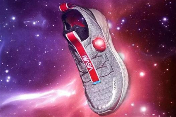 安踏nasa蟲洞聯(lián)名發(fā)售時間 本周末限量預售 安踏nasa蟲洞聯(lián)名發(fā)售時間 本周末限量預售