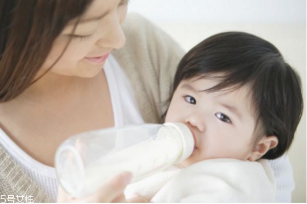 奶瓶oz什么意思 一種計量單位 奶瓶oz什么意思 一種計量單位