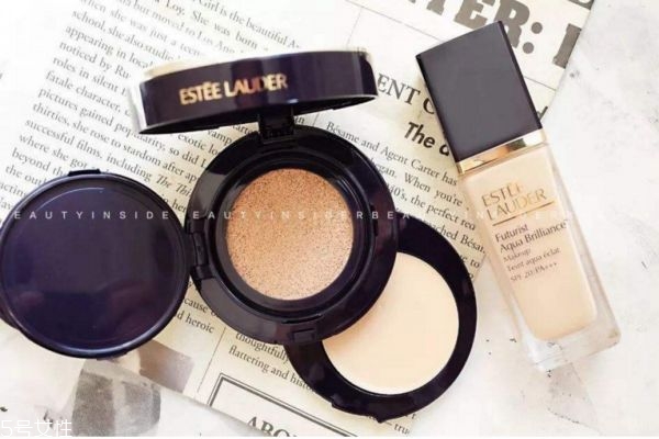 雅詩蘭黛沁水雙層氣墊色號怎么選 雅詩蘭黛沁水氣墊色號 雅詩蘭黛沁水雙層氣墊色號怎么選 雅詩蘭黛沁水氣墊色號