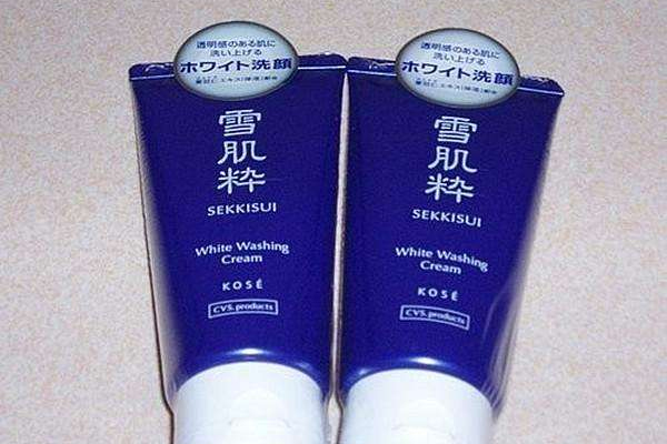 雪肌精和雪肌粹什么關系 雪肌粹是kose與711共同開發(fā)的