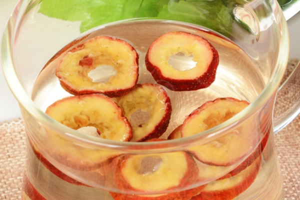 山楂為什么用鹽水泡 是這些原因 山楂為什么用鹽水泡 是這些原因