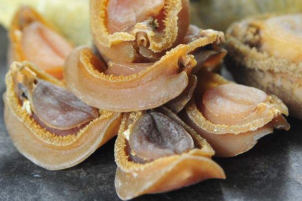 干鮑魚(yú)顏色發(fā)黑正常嗎 劣質(zhì)貨不要買(mǎi) 干鮑魚(yú)顏色發(fā)黑正常嗎 劣質(zhì)貨不要買(mǎi)