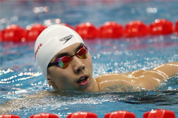 蛙泳可以減肚子嗎 要看運(yùn)動量