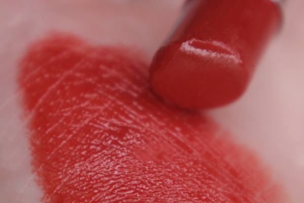 迪奧740干不干 撫平唇紋不拔干 迪奧740干不干 撫平唇紋不拔干