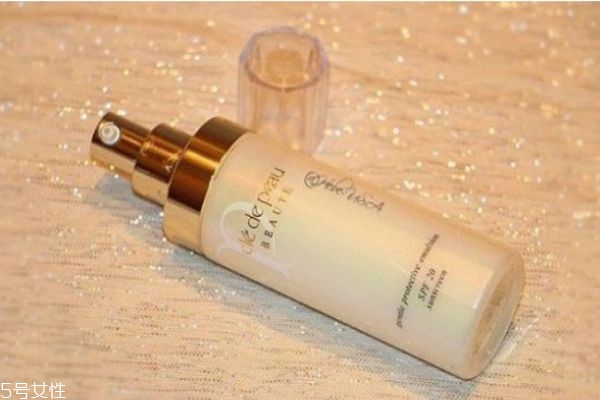 什么水乳清爽又很補水 清爽型水乳推薦