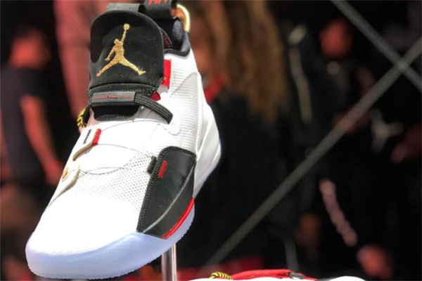 aj33怎么松鞋帶 巧妙的鞋帶設(shè)計(jì) aj33怎么松鞋帶 巧妙的鞋帶設(shè)計(jì)