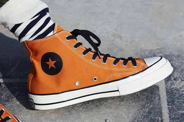 全球最受歡迎女生球鞋排行榜 老爹鞋居然沒上榜 全球最受歡迎女生球鞋排行榜 老爹鞋居然沒上榜