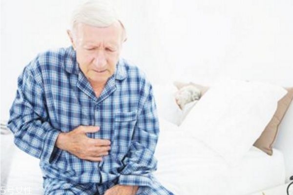 如何治療老年人便秘 老年人便秘治療方法 如何治療老年人便秘 老年人便秘治療方法