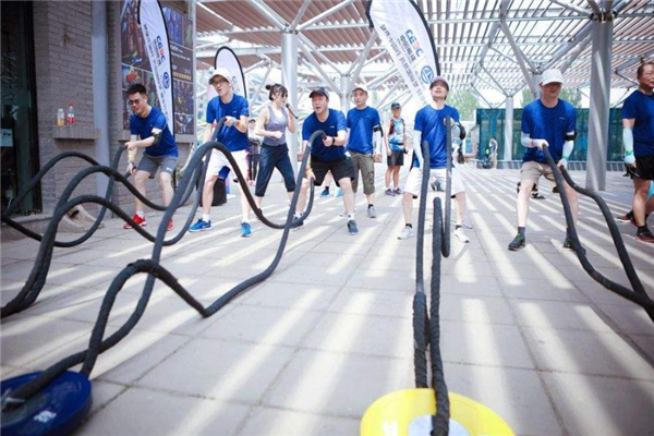 戰(zhàn)繩和跑步哪個(gè)燃脂快 前者更適合塑形 戰(zhàn)繩和跑步哪個(gè)燃脂快 前者更適合塑形