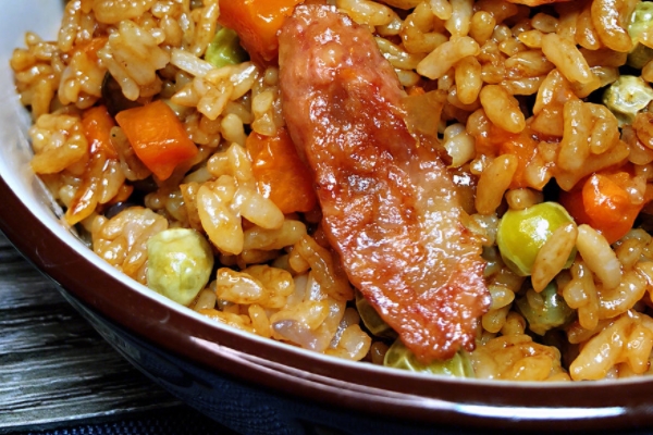 煲仔飯要煮多久 這個有講究 煲仔飯要煮多久 這個有講究