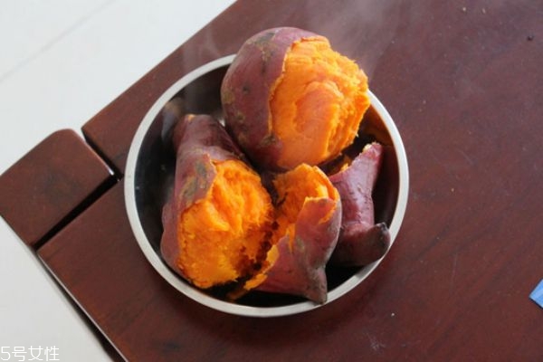 吃紅薯會(huì)便秘嗎 便秘吃紅薯的注意事項(xiàng) 吃紅薯會(huì)便秘嗎 便秘吃紅薯的注意事項(xiàng)