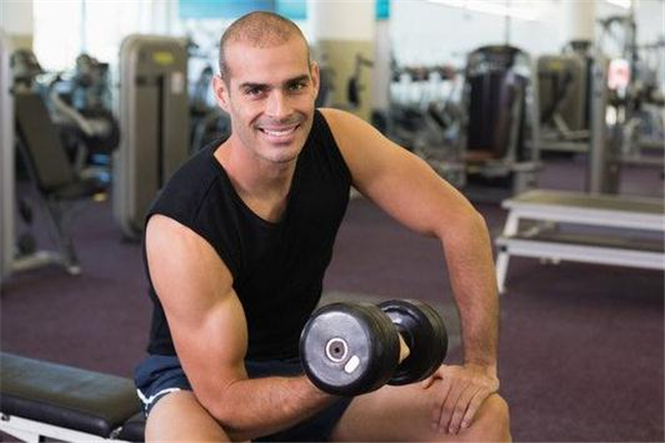 啞鈴飛鳥一組幾個(gè) 看體力狀況 啞鈴飛鳥一組幾個(gè) 看體力狀況