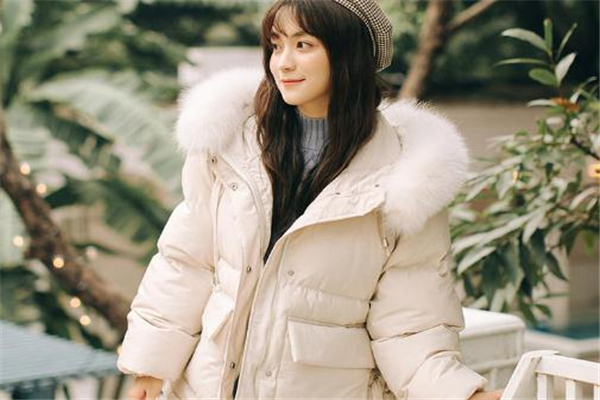 毛衣搭配什么外套好看 這幾種不會(huì)過時(shí) 毛衣搭配什么外套好看 這幾種不會(huì)過時(shí)