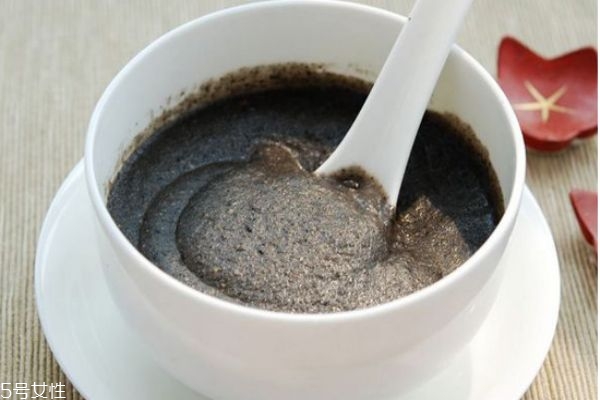 吃黑芝麻糊能長(zhǎng)頭發(fā)嗎 食用黑芝麻糊的注意事項(xiàng) 吃黑芝麻糊能長(zhǎng)頭發(fā)嗎 食用黑芝麻糊的注意事項(xiàng)