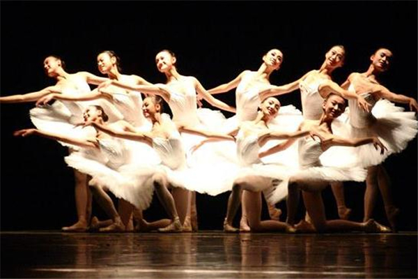 跳舞會讓腿變粗嗎 有這個可能 跳舞會讓腿變粗嗎 有這個可能