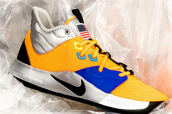 耐克pg3保羅喬治3代開箱測評 配置亮瞎眼 耐克pg3保羅喬治3代開箱測評 配置亮瞎眼