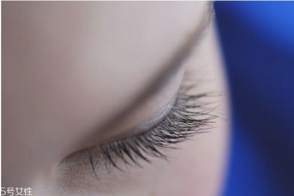 睫毛打底膏有什么用 睫毛打底膏的使用方法 睫毛打底膏有什么用 睫毛打底膏的使用方法