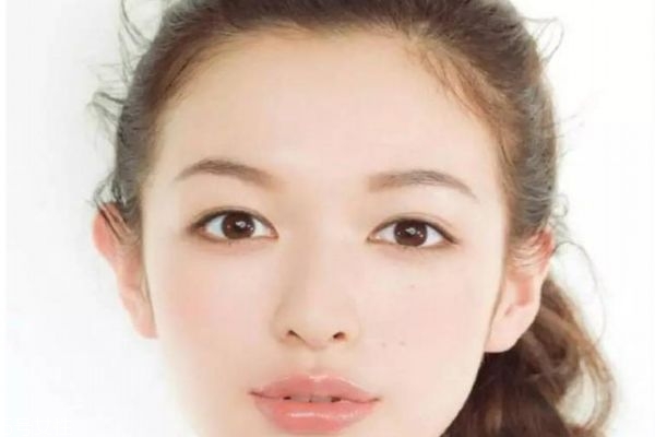 萌妹娃娃妝怎么畫 怎么畫好萌妹紙妝容 萌妹娃娃妝怎么畫 怎么畫好萌妹紙妝容