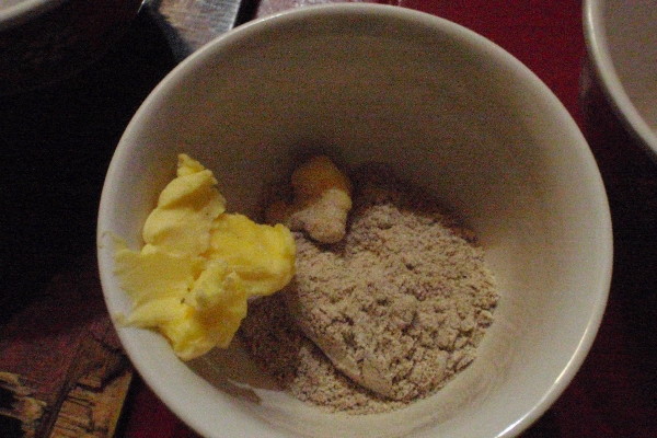 酥油茶是哪個(gè)民族的特色食品 藏族美食 酥油茶是哪個(gè)民族的特色食品 藏族美食