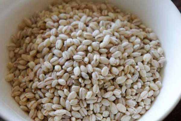 青稞酒是什么香型 清香型白酒 青稞酒是什么香型 清香型白酒