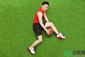 打籃球腰扭傷了怎么辦？打籃球腰閃了怎么辦？