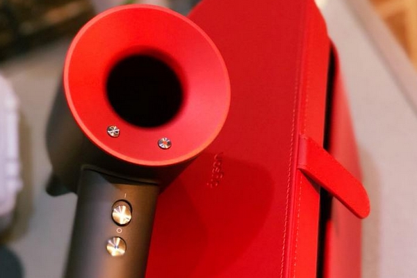 吹風(fēng)機(jī)要買負(fù)離子的嗎 看個(gè)人選擇 吹風(fēng)機(jī)要買負(fù)離子的嗎 看個(gè)人選擇