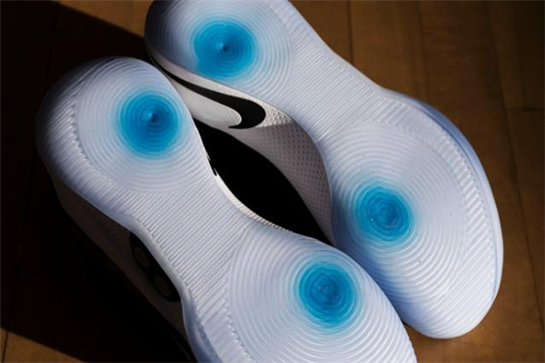nike adapt bb開(kāi)箱測(cè)評(píng) 緩震技術(shù)滿(mǎn)分