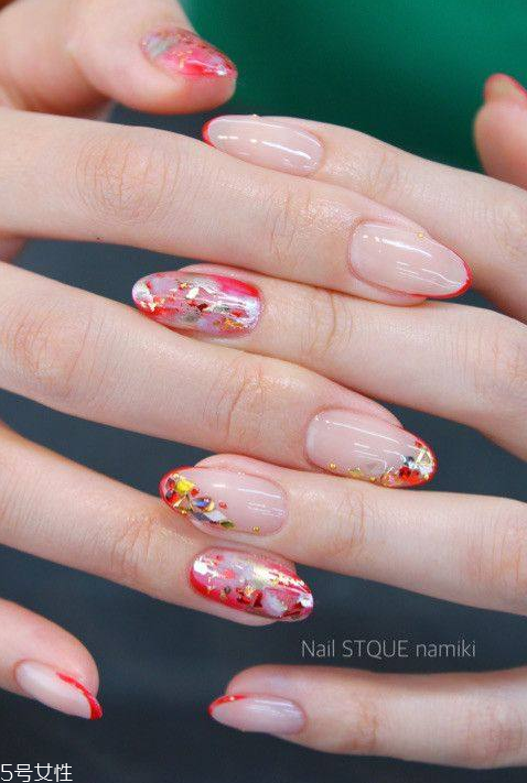 法式甜心新娘美甲怎么做 藍(lán)色法式美甲教程 法式甜心新娘美甲怎么做 藍(lán)色法式美甲教程