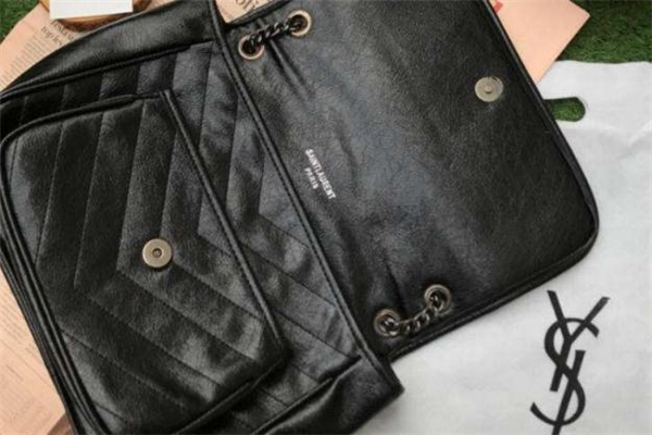 ysl油蠟皮包真假鑒定 皮質(zhì)五金都很關(guān)鍵 ysl油蠟皮包真假鑒定 皮質(zhì)五金都很關(guān)鍵