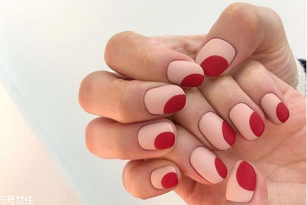 復古橘美甲教程 莫蘭迪色絲絨美甲教程 復古橘美甲教程 莫蘭迪色絲絨美甲教程