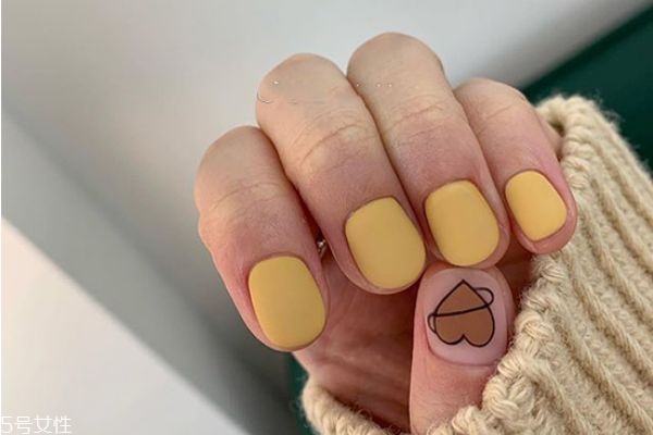 復古橘美甲教程 莫蘭迪色絲絨美甲教程 復古橘美甲教程 莫蘭迪色絲絨美甲教程