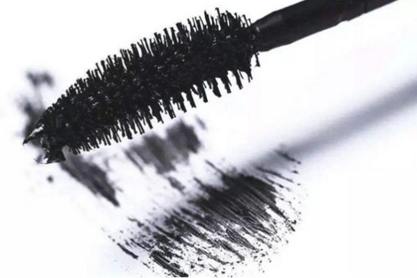 睫毛膏怎么刷好看且自然 五個刷睫毛膏技巧 睫毛膏怎么刷好看且自然 五個刷睫毛膏技巧