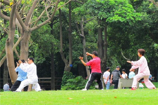 晨練后多久可以吃早餐 半個小時左右 晨練后多久可以吃早餐 半個小時左右
