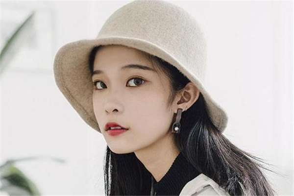 怎么根據(jù)臉型選帽子 選對(duì)帽子瘦一圈 怎么根據(jù)臉型選帽子 選對(duì)帽子瘦一圈