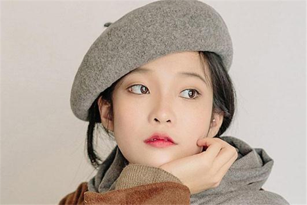 怎么根據(jù)臉型選帽子 選對(duì)帽子瘦一圈 怎么根據(jù)臉型選帽子 選對(duì)帽子瘦一圈