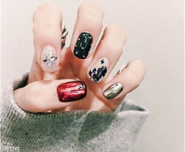 2019流行美甲圖片 2019美甲新款 2019流行美甲圖片 2019美甲新款