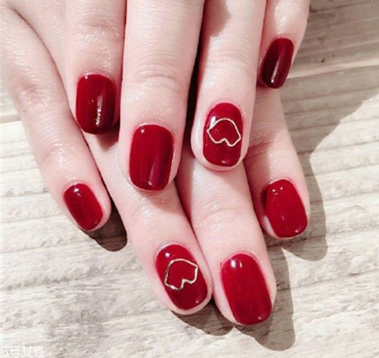 2019流行美甲圖片 2019美甲新款 2019流行美甲圖片 2019美甲新款